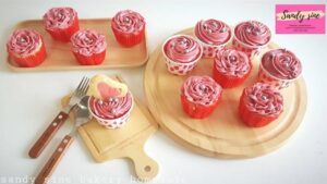 คัพเค้กดอกกุหลาบ